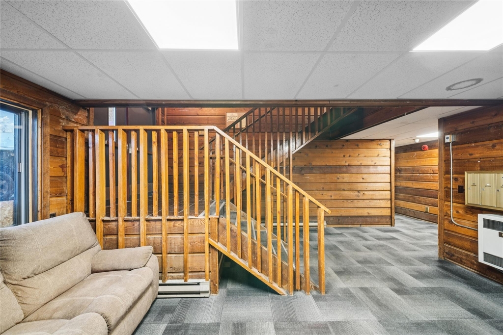 1046 W 26th Ave - Photo 16