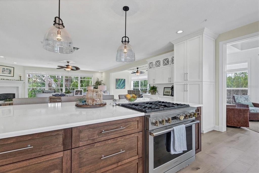 2425 24th Street W - Photo 32