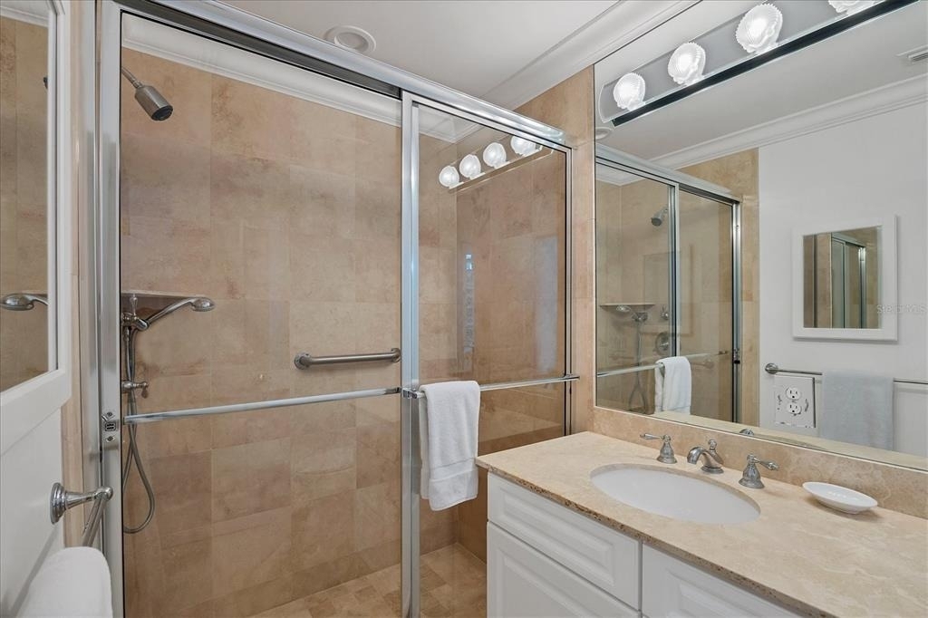 1031 10th Street W - Photo 25