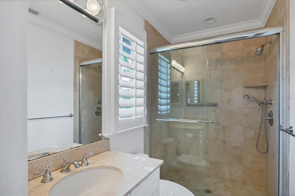 1031 10th Street W - Photo 34
