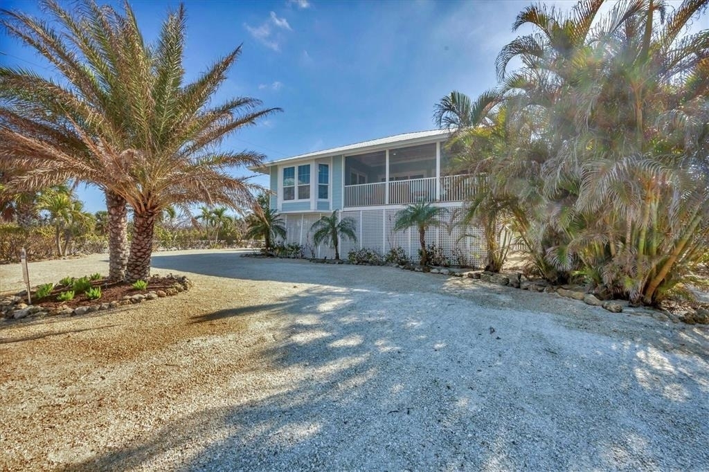 2420 24th Street W - Photo 6