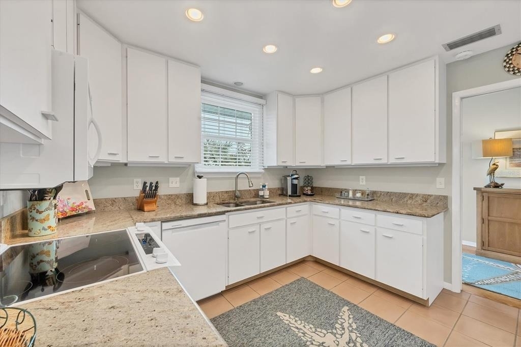 2420 24th Street W - Photo 16