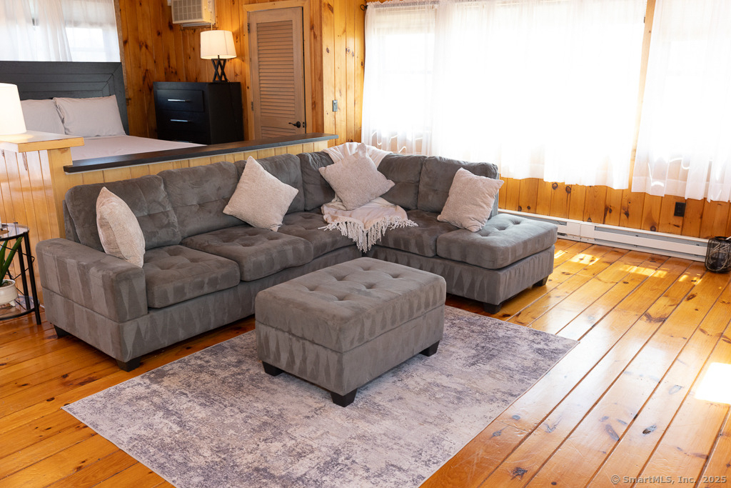 48 Swan Avenue - Photo 16