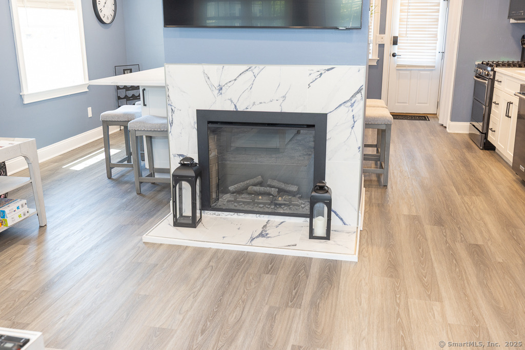 55 Swan Avenue - Photo 7