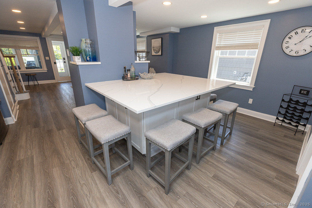 55 Swan Avenue - Photo 11