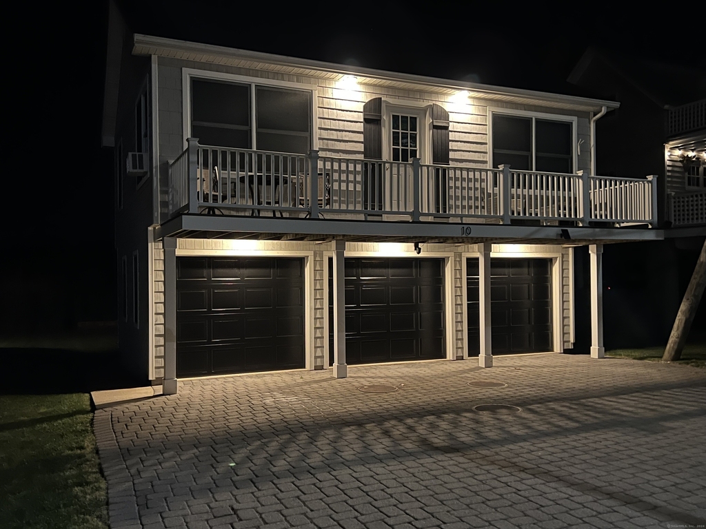 10 Groveway - Photo 1