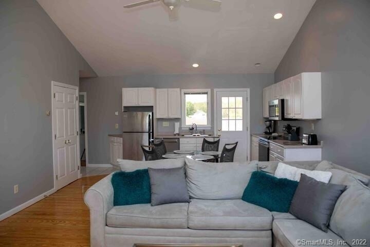 10 Groveway - Photo 6