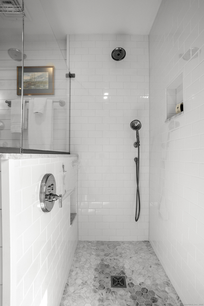22 School St (mystic) - Photo 30