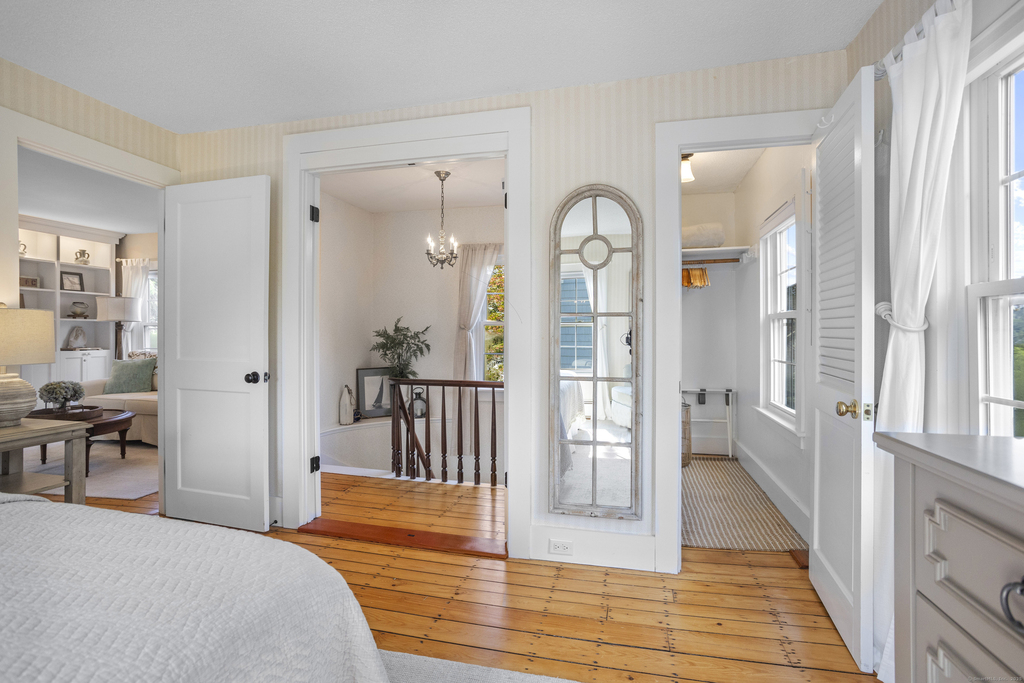 22 School St (mystic) - Photo 22