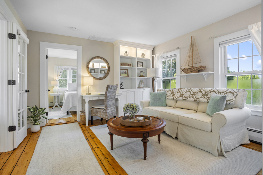 22 School St (mystic) - Photo 24