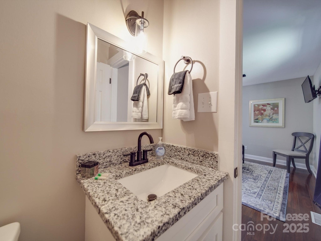 1510 Lynhurst Drive - Photo 18