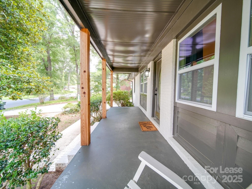 1510 Lynhurst Drive - Photo 20