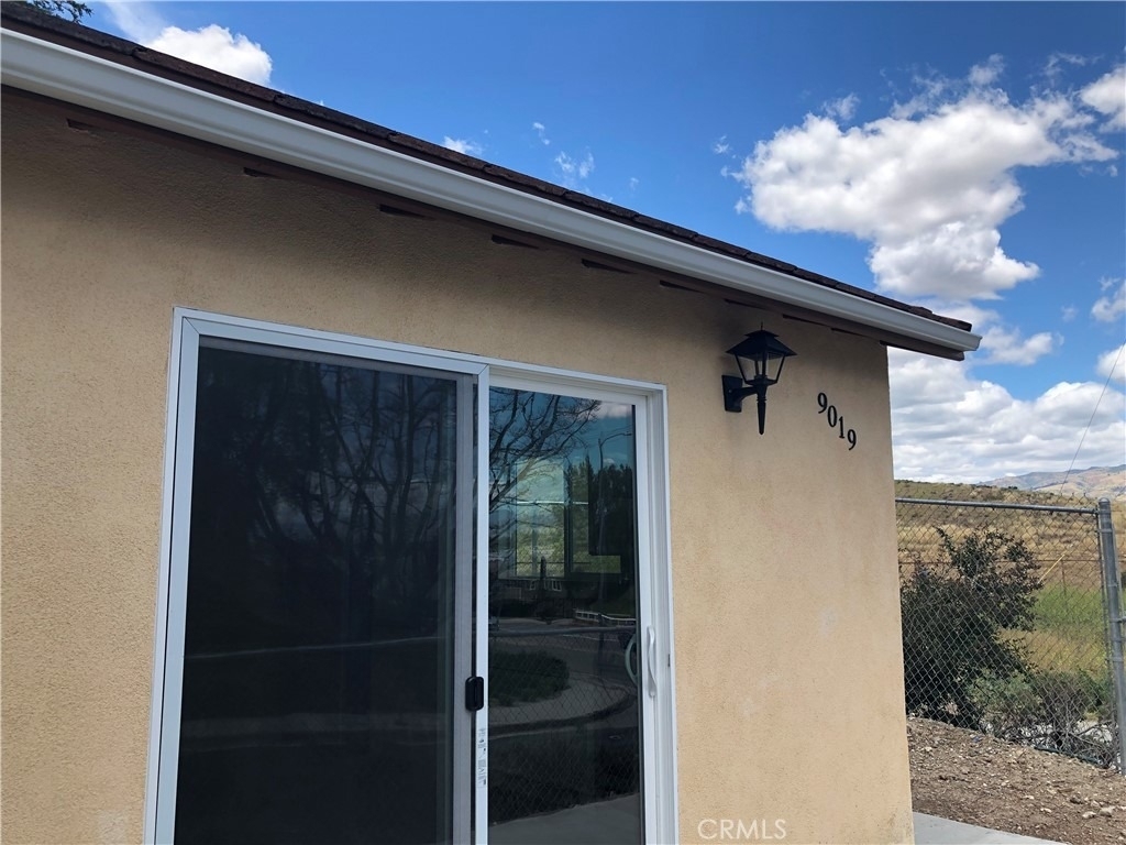 9019 Farralone Avenue - Photo 16