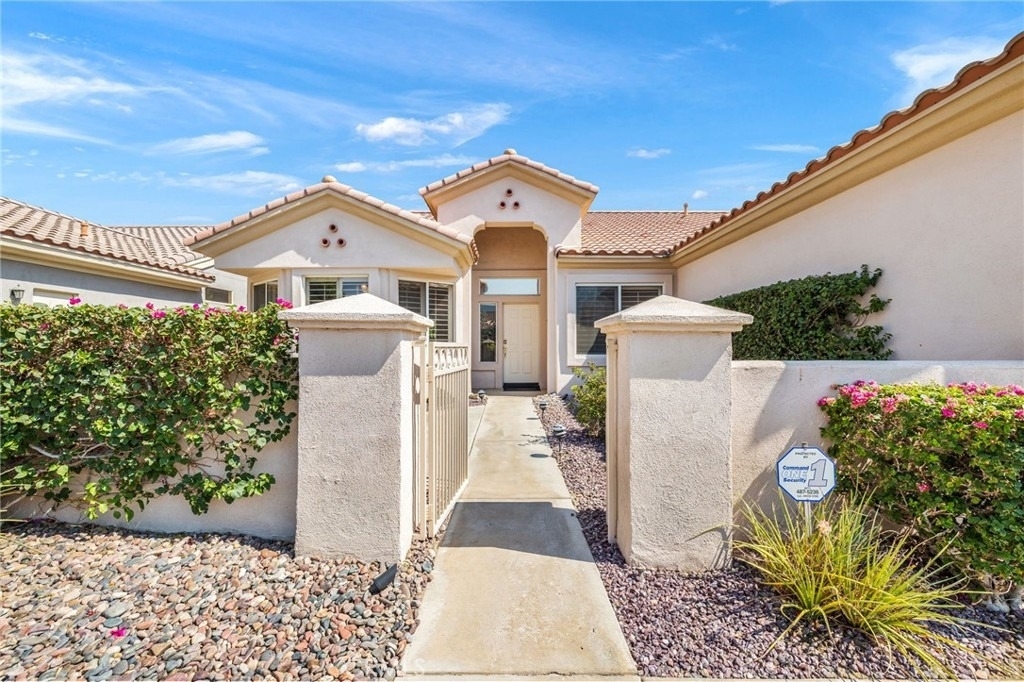 78770 Golden Reed Drive - Photo 3