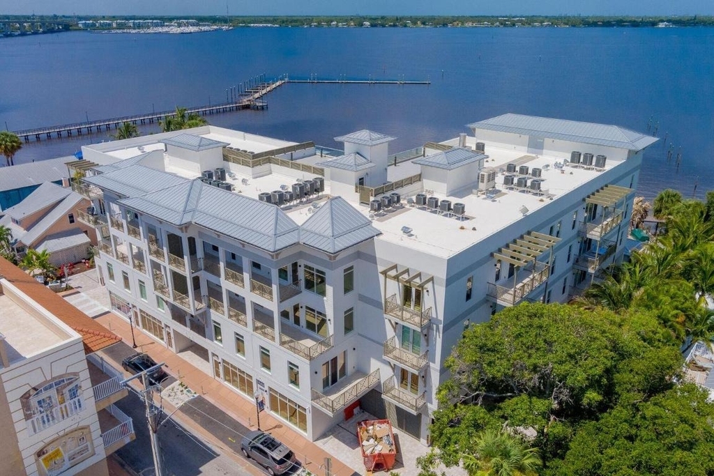 41 Sw Seminole Street - Photo 1
