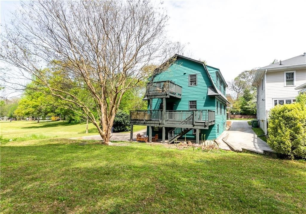 1031 Austin Avenue Ne - Photo 30