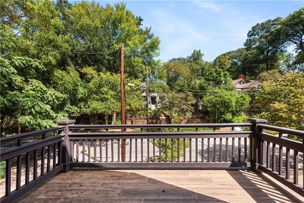 1031 Austin Avenue Ne - Photo 48