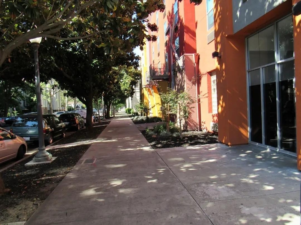 1100 17th St - Photo 1