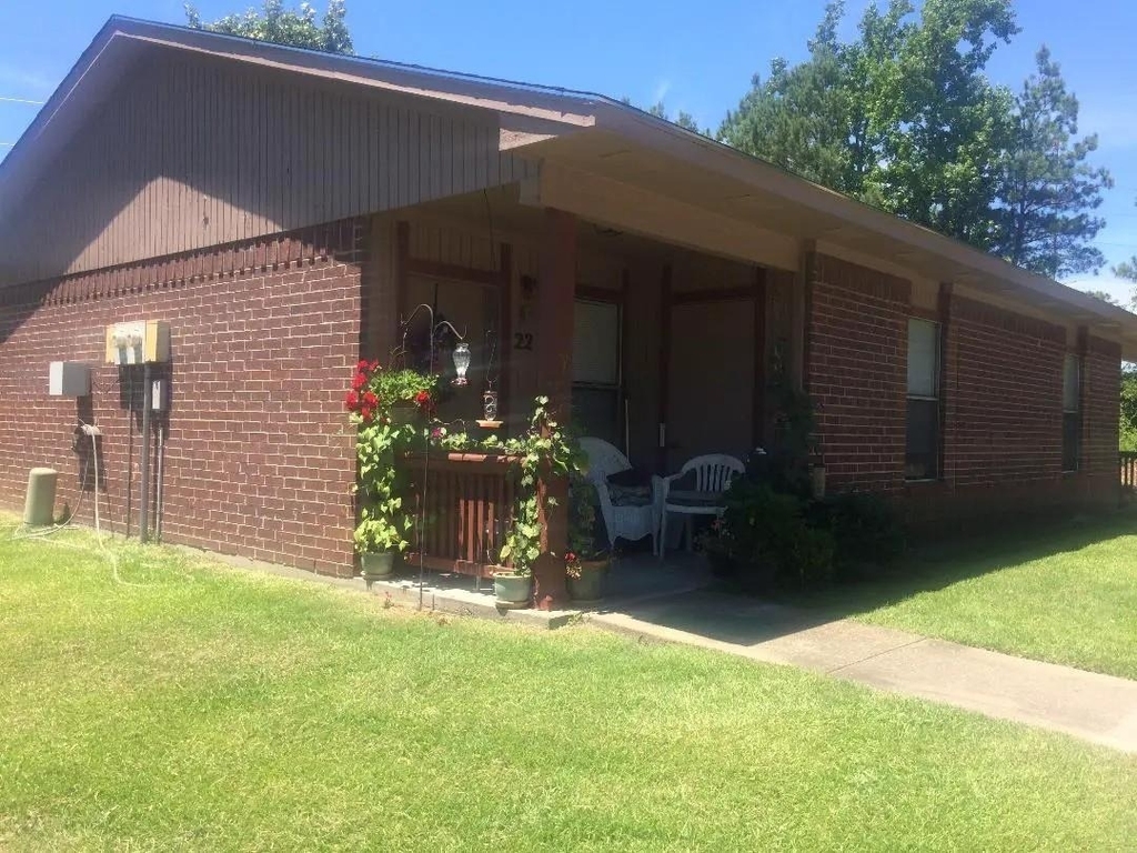 200 Tom Brown Pkwy - Photo 0