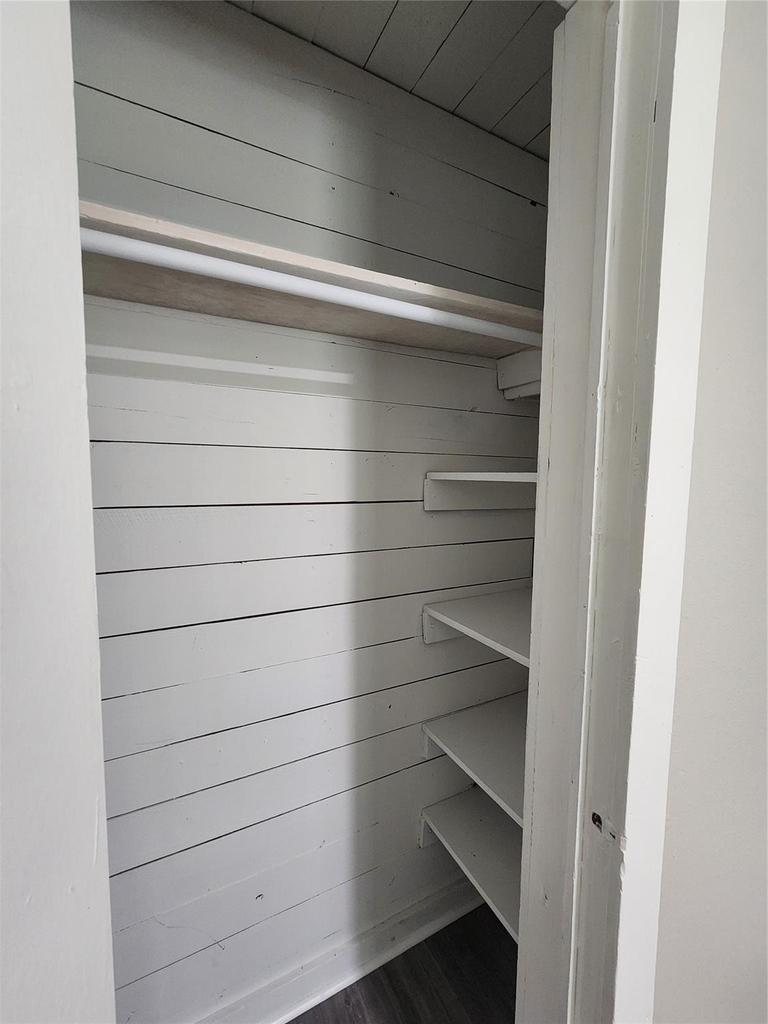 6203 Hoffman Street - Photo 10