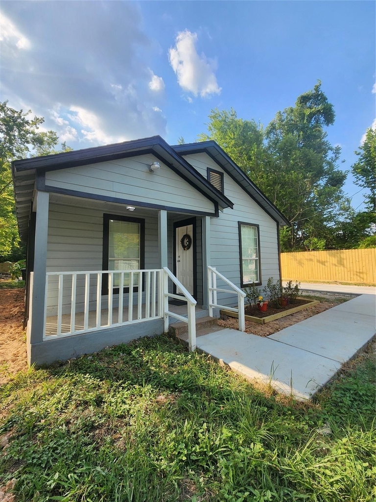 6203 Hoffman Street - Photo 1