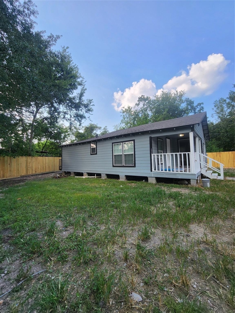 6203 1/2 Hoffman Street - Photo 15