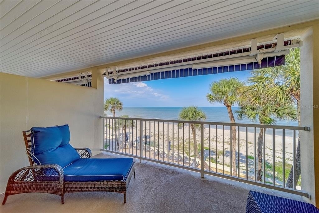 2250 Gulf Boulevard - Photo 32