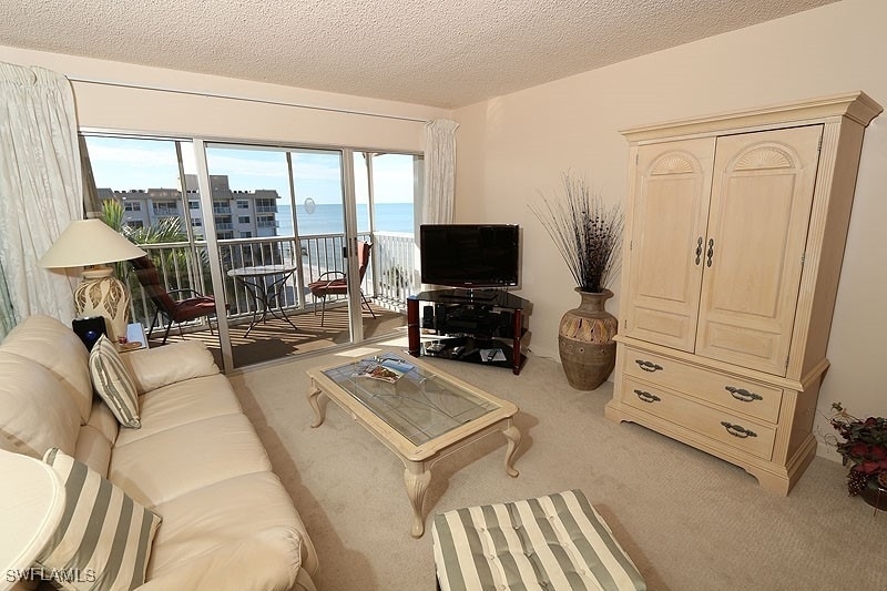 3443 Gulf Shore Boulevard N - Photo 3