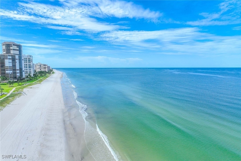 4651 Gulf Shore Boulevard N - Photo 41