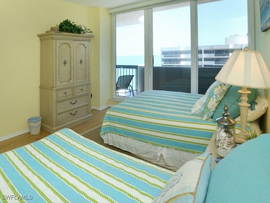 4001 Gulf Shore Boulevard N - Photo 9