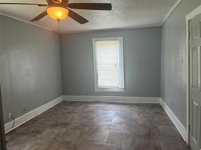 2712 Ashton Street - Photo 4