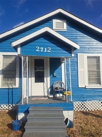 2712 Ashton Street - Photo 0