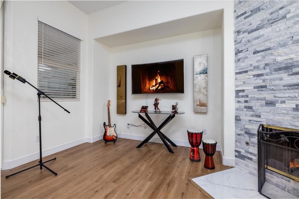 49527 Wayne Street - Photo 6
