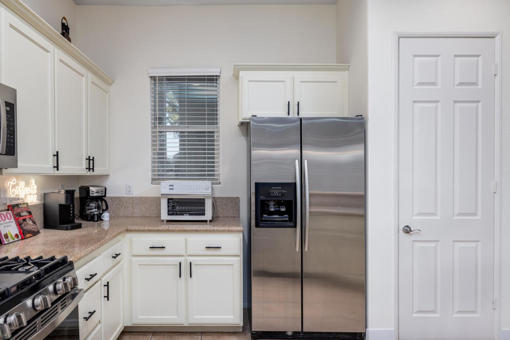 49527 Wayne Street - Photo 22