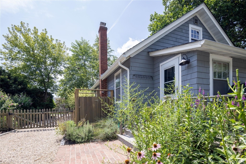 145 Founders Path - Photo 1