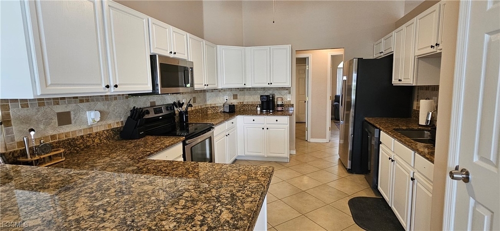 1923 Sw 26th Street - Photo 32