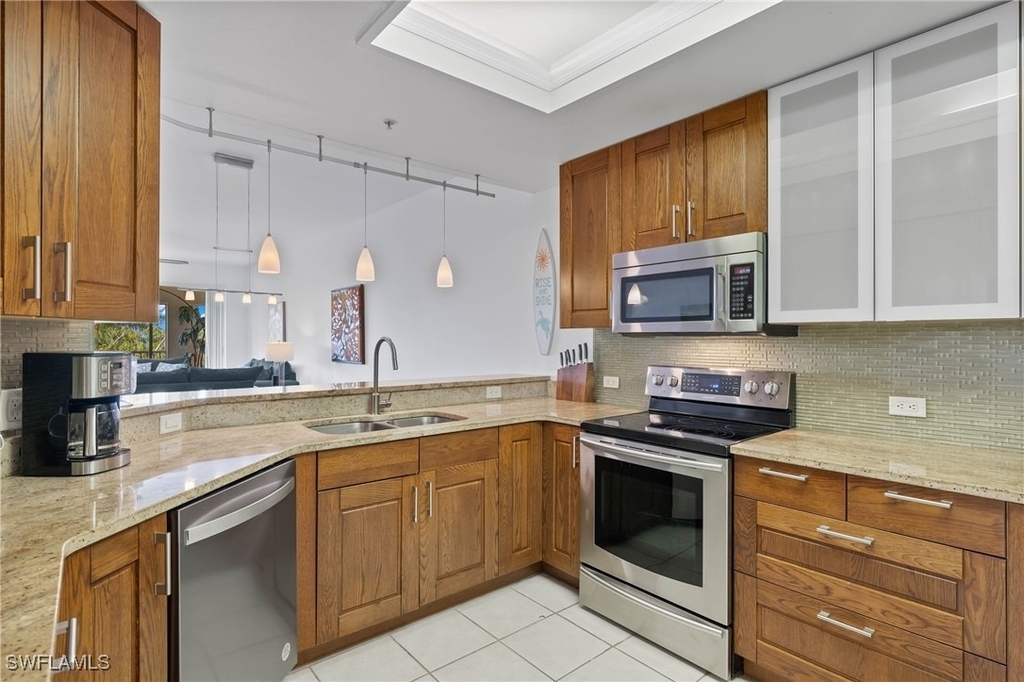 14817 Laguna Drive - Photo 8