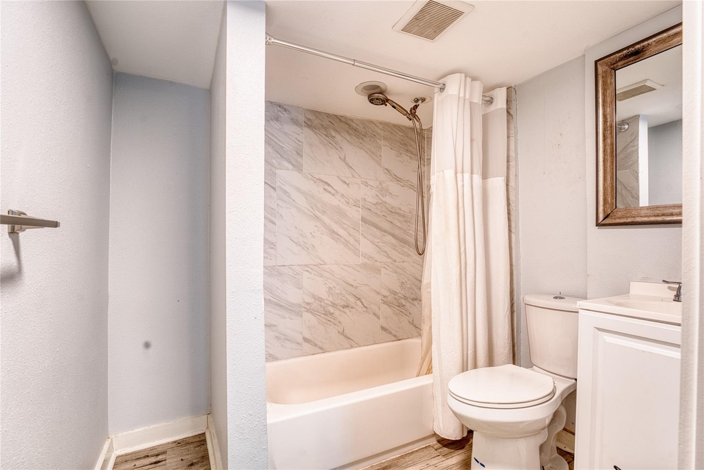 1917 Avenue M 1/2 - Photo 13