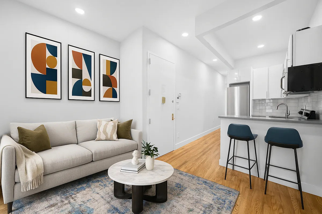 173 Classon Avenue - Photo 2
