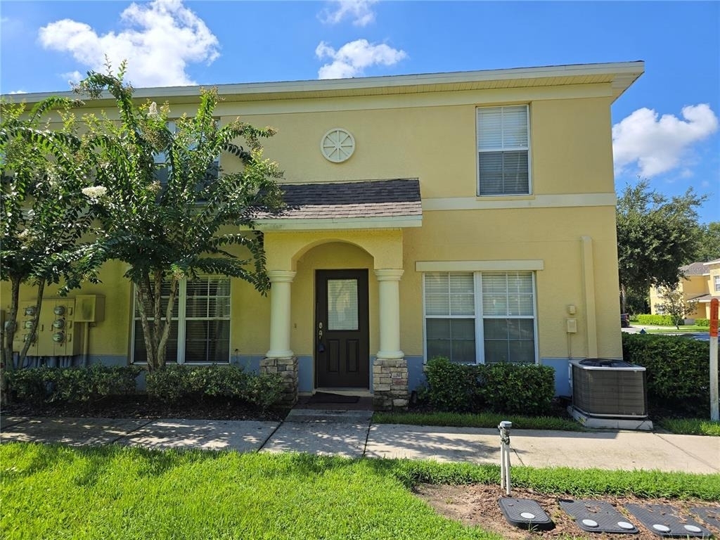 6262 Maisie Road - Photo 0