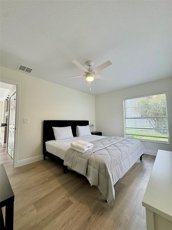 2414 Center Avenue - Photo 8