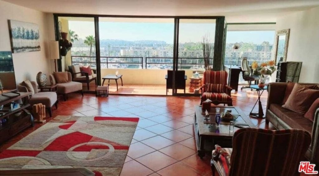 4335 Marina City - Photo 1