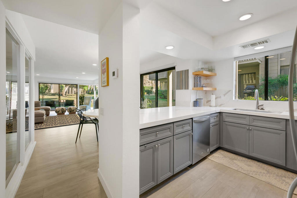 46644 Arapahoe Lane - Photo 11
