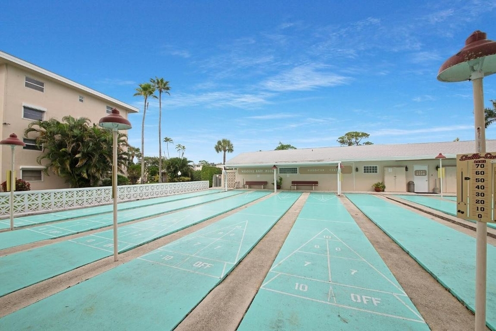 2581 N Garden Drive - Photo 40