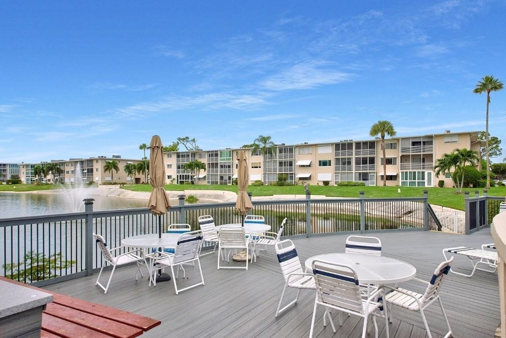 2581 N Garden Drive - Photo 33