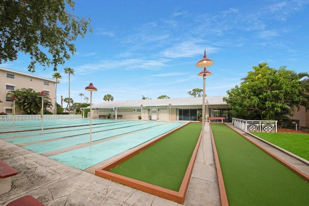 2581 N Garden Drive - Photo 38