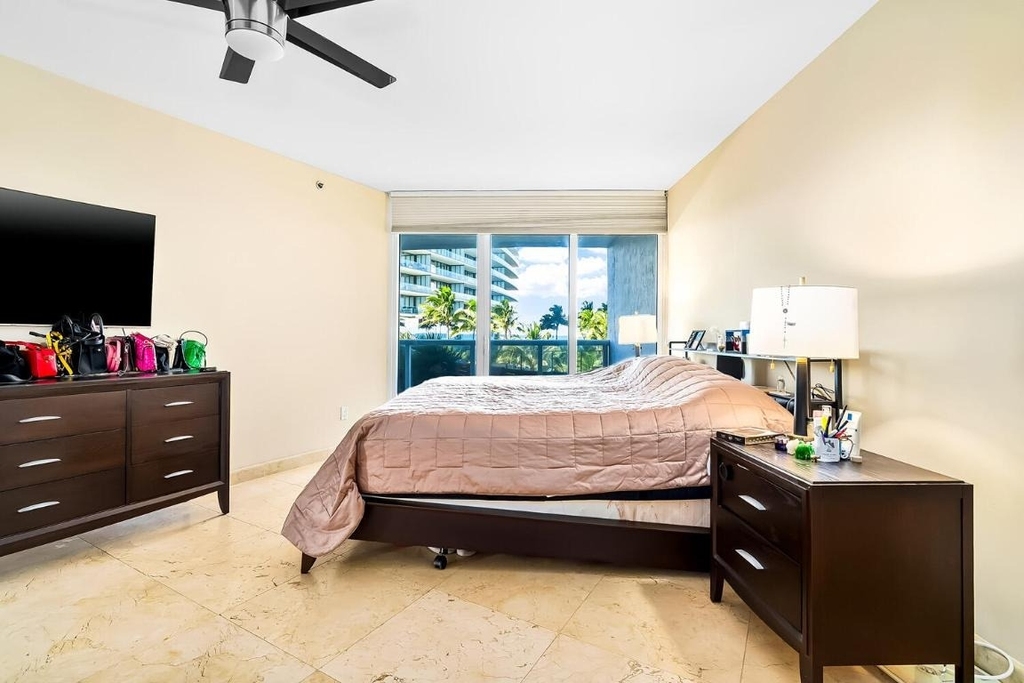 18911 Collins Avenue - Photo 50