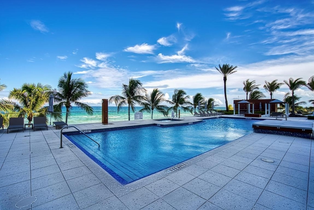 18911 Collins Avenue - Photo 7
