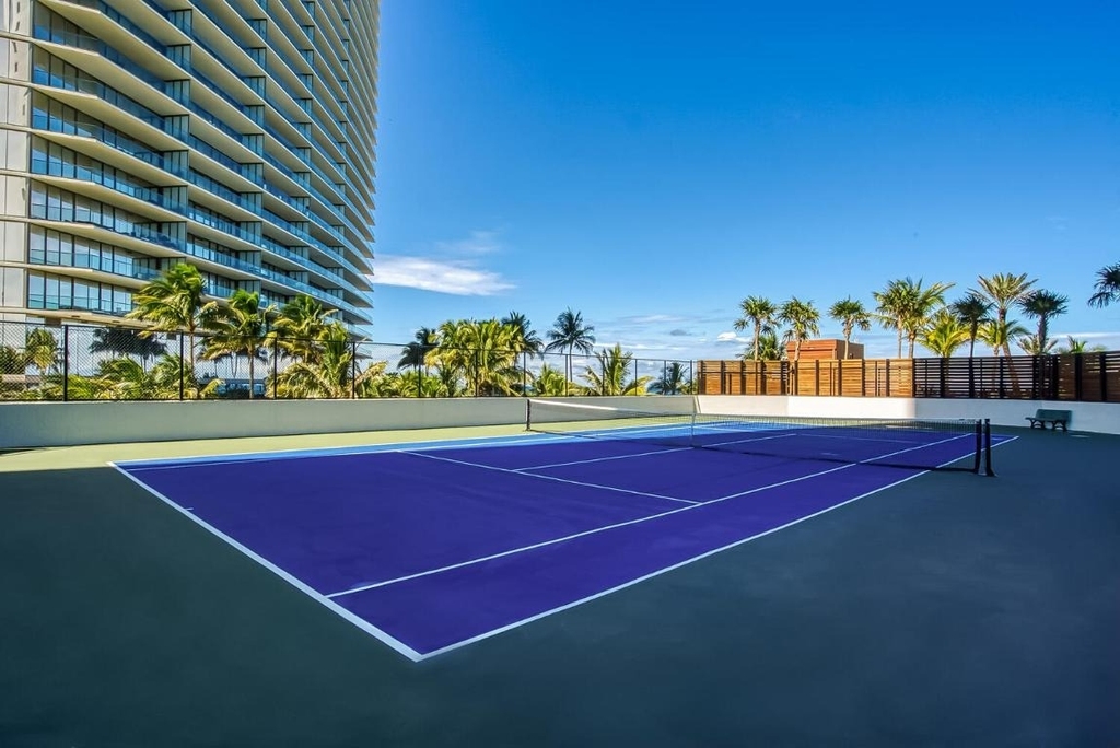 18911 Collins Avenue - Photo 8
