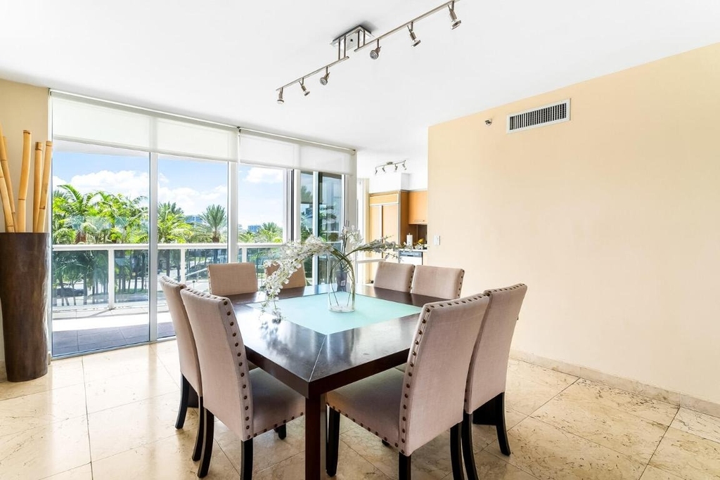 18911 Collins Avenue - Photo 25